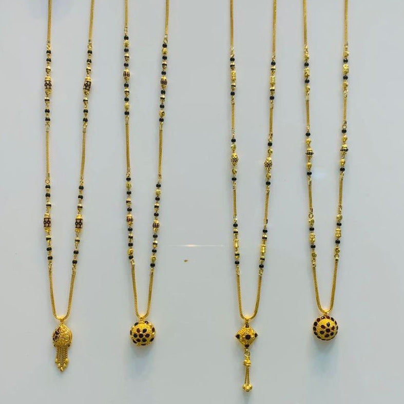 Short Mangalsutra with chain and pendant