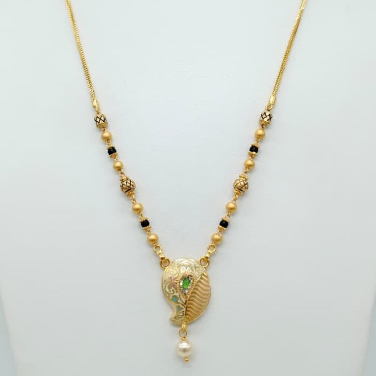 10gms Short Mangalsutra with pendant