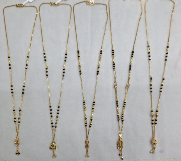 Short Mangalsutra with small pendant