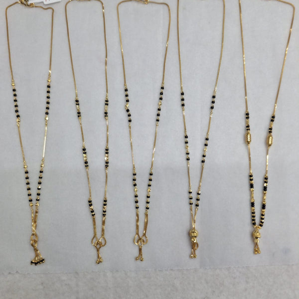 Short Mangalsutra with vertical para