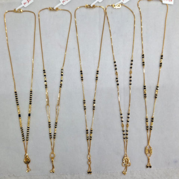 Short Mangalsutra with small pendant