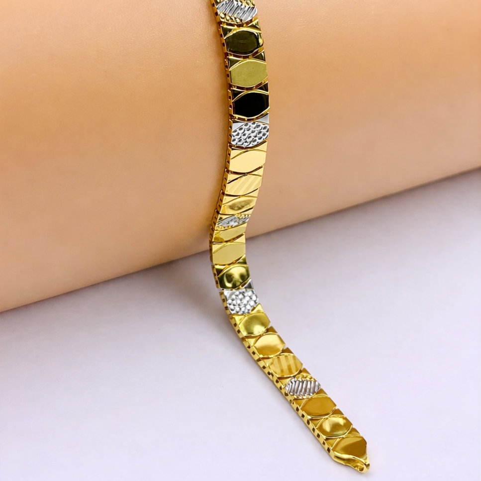 12gms Casting Bracelet
