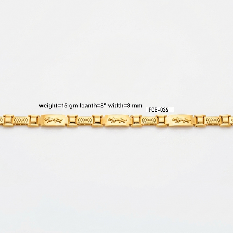 A gold chain bracelet with rectangular links and textured details, displayed horizontally on a white background with a text overlay showing specifications.