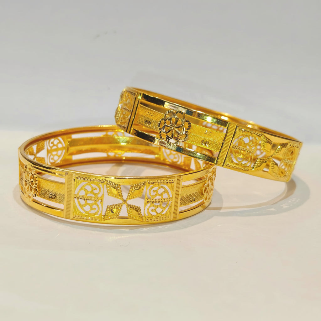 30gms Half round Bangles
