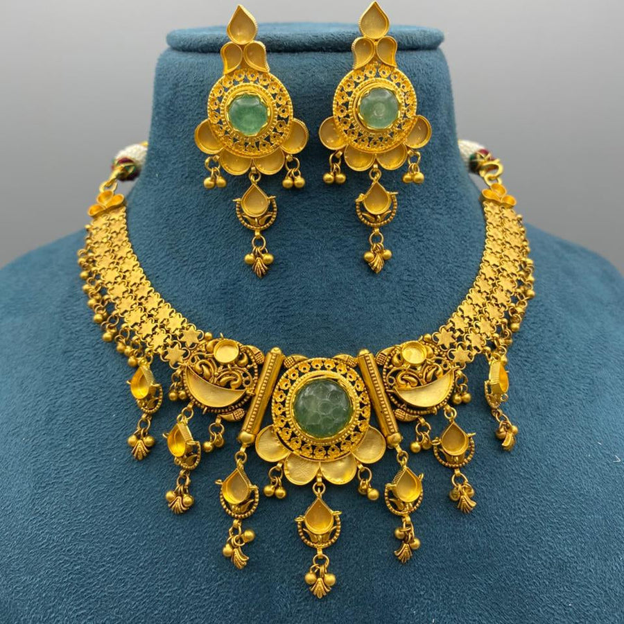 Antique Designer short haar