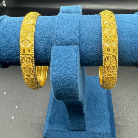 18gms Half round Bangles