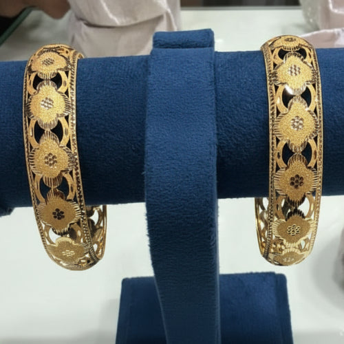 30gms Half round Bangles