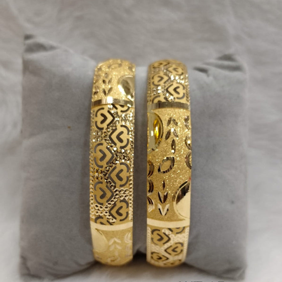 25gms Half round Bangles