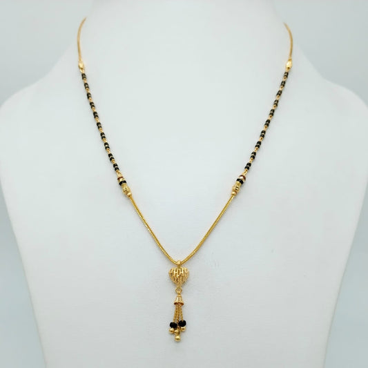 Heart design pendant Short Mangalsutra