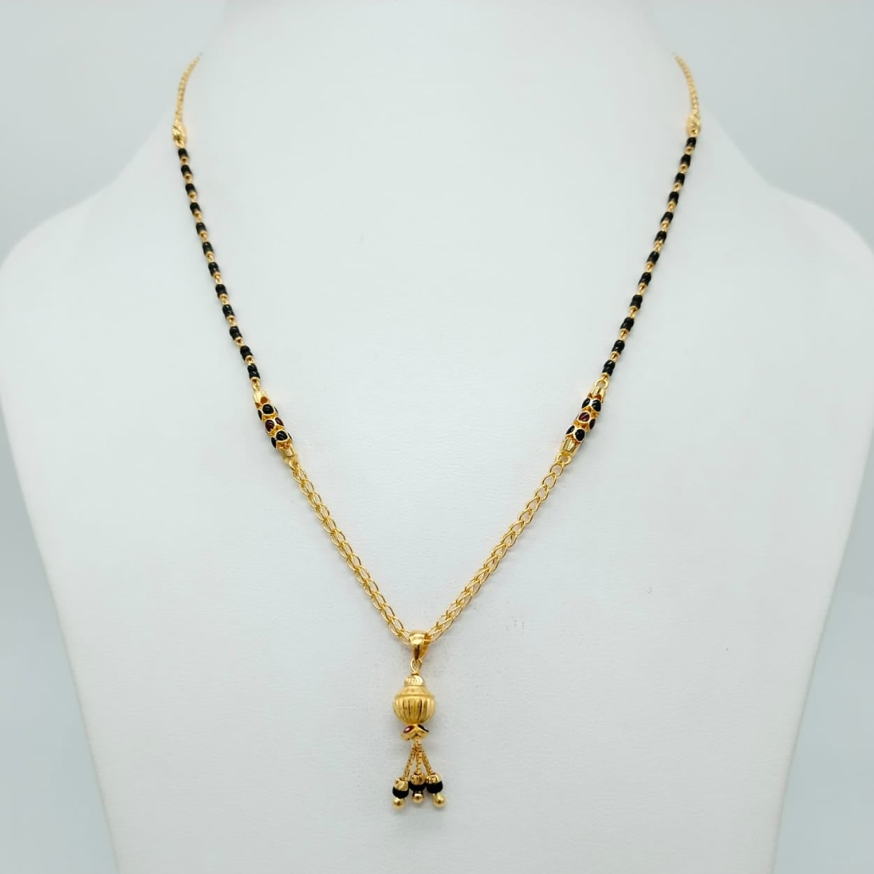 Ball pendant Short Mangalsutra