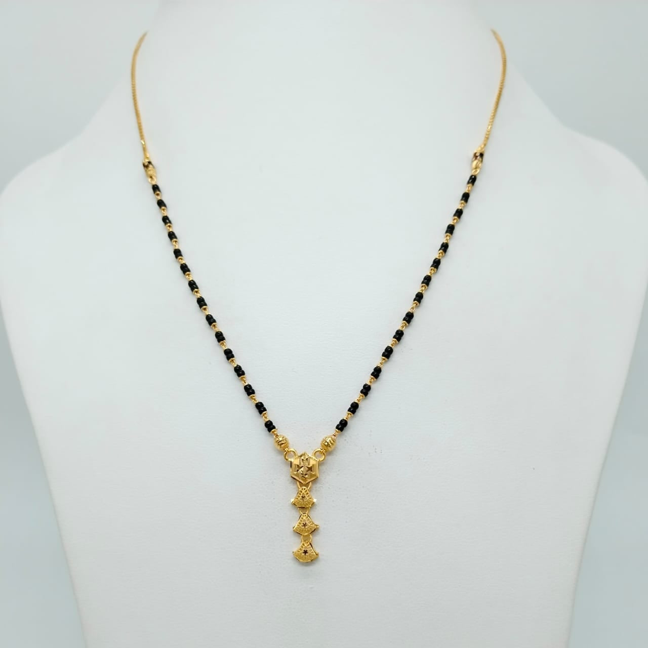 long pendant Short Mangalsutra