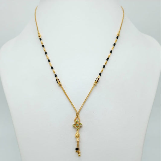 Flower pendant Short Mangalsutra