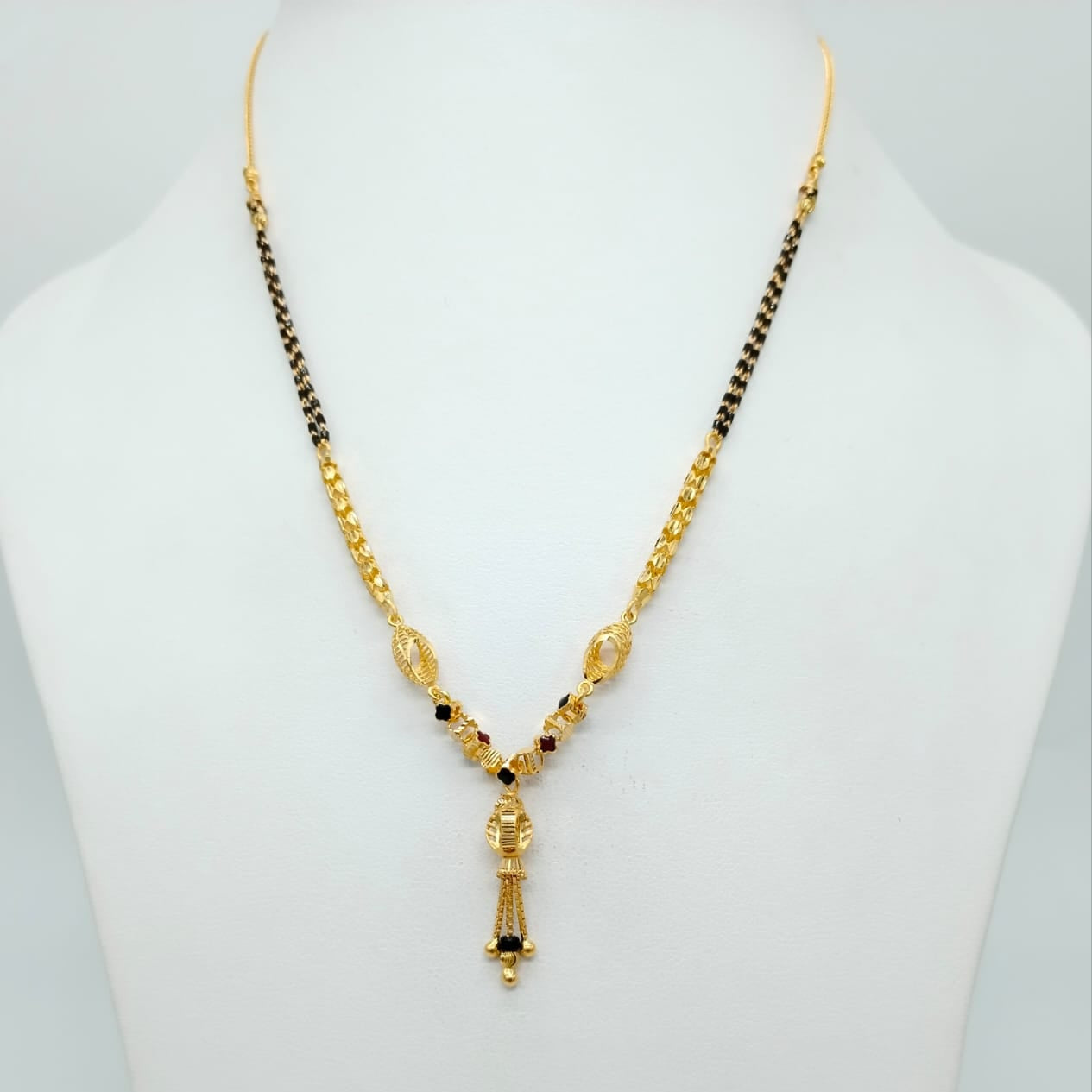 long pendant Short Mangalsutra