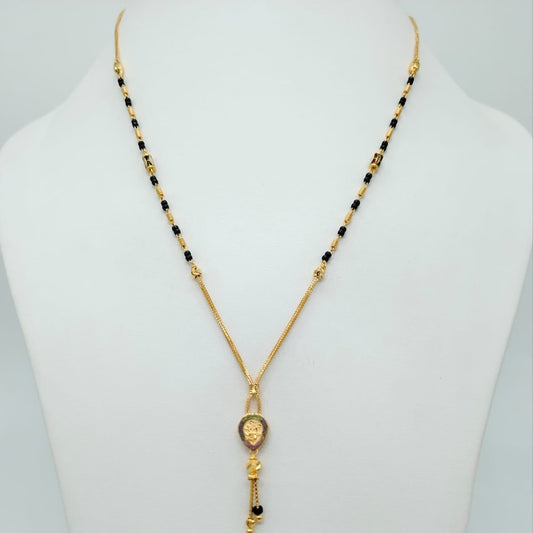 Diamond pendant Short Mangalsutra