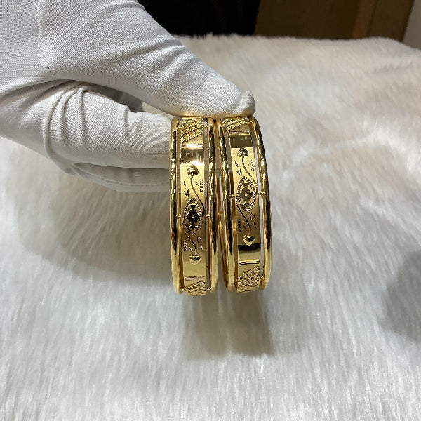 25gms Half round Bangles