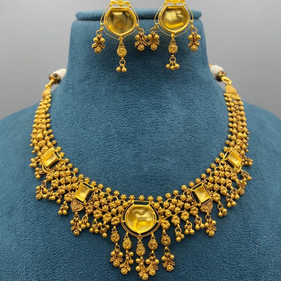 30gms Antique Designer Short Haar