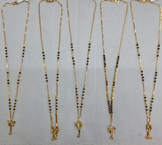 Short Mangalsutra with small pendant