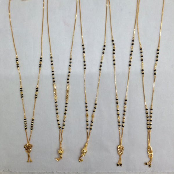 Short Mangalsutra with vertical para