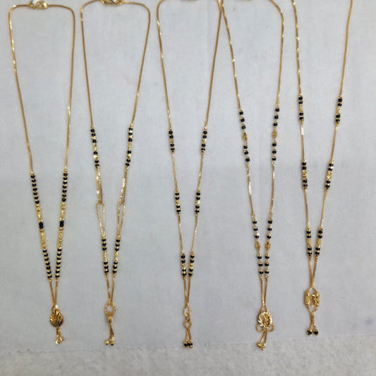 Short Mangalsutra with vertical para