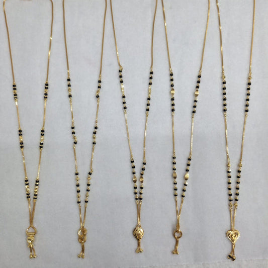 Short Mangalsutra with vertical para