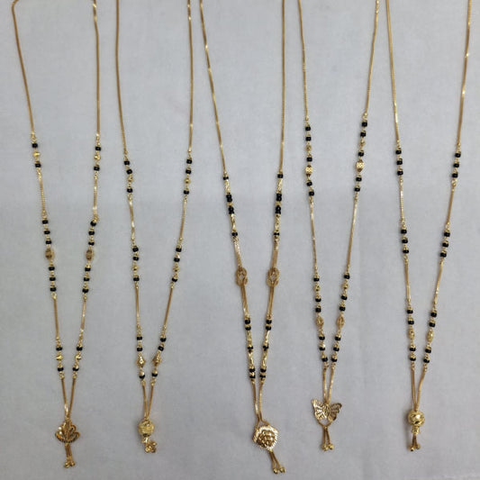 Short Mangalsutra with vertical para