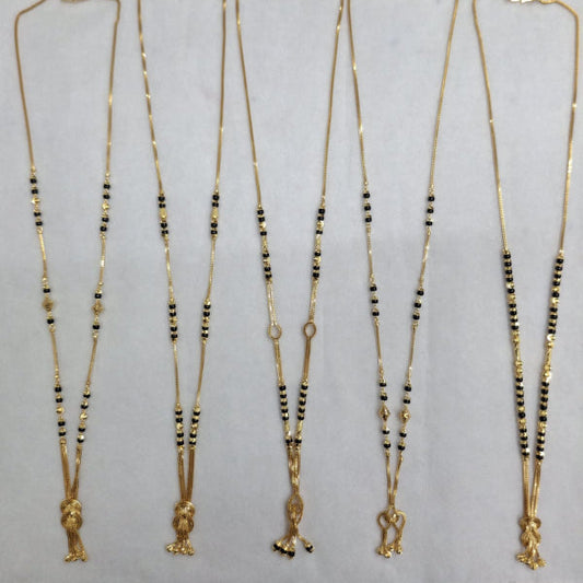 Short Mangalsutra with vertical para