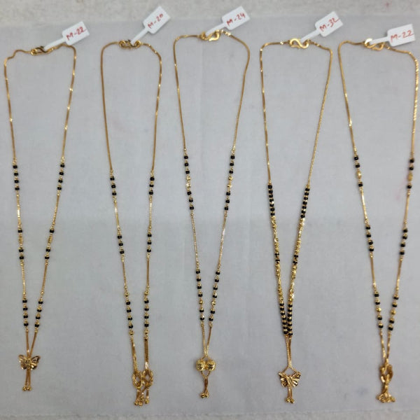 Short Mangalsutra with small pendant
