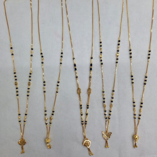 Short Mangalsutra with small pendant