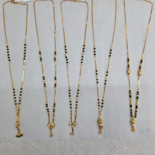 Short Mangalsutra with small pendant